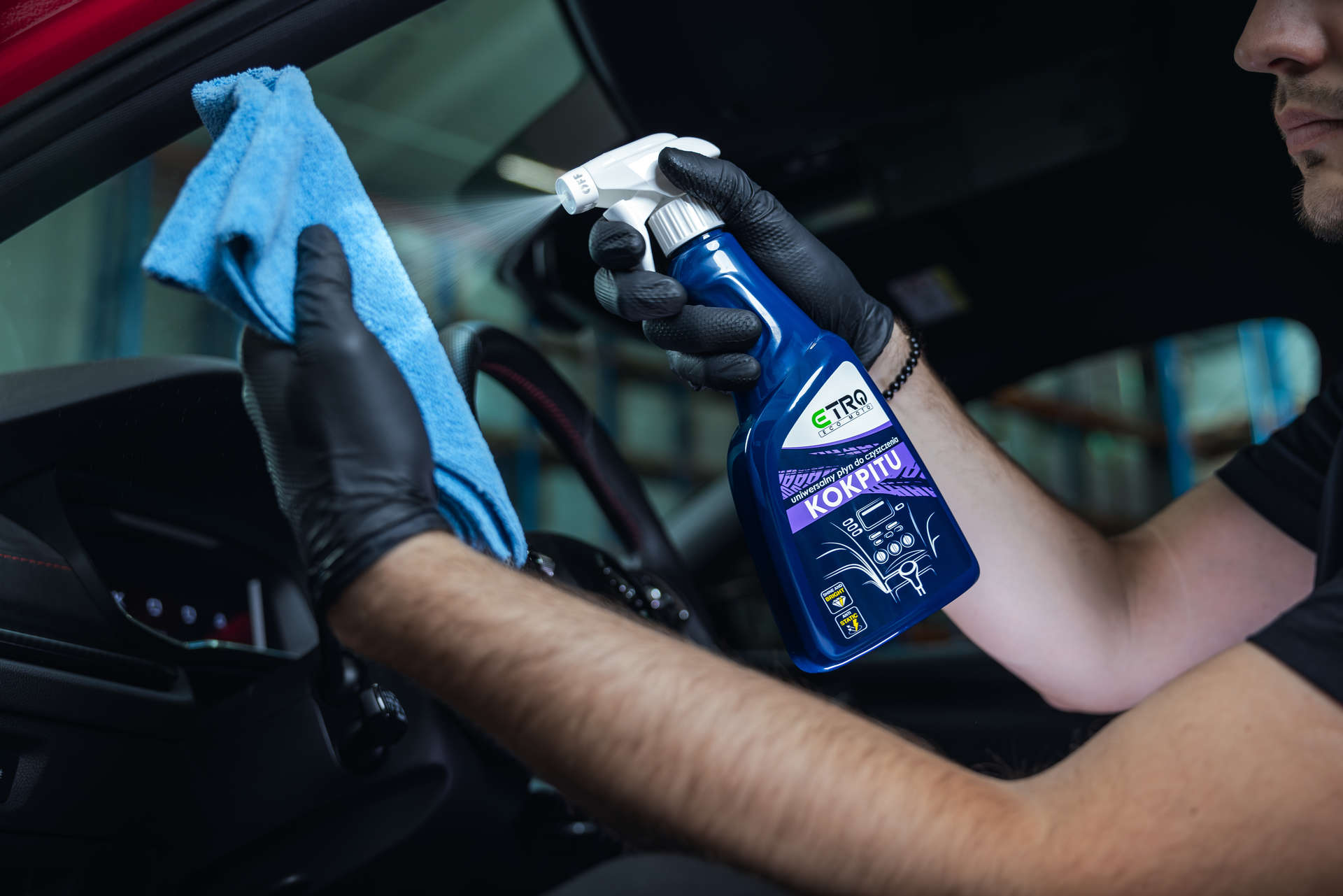 etro-qdo-kokpitu-bg-03